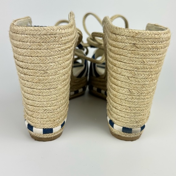 Salvatore Ferragamo Evita Canvas Blue and White Striped Jute Trim Wedge size 9M - Picture 3 of 3